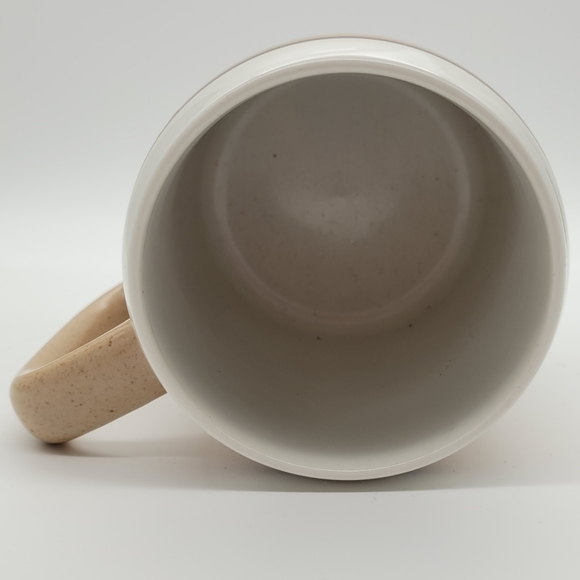 GIFTCRAFT | football themed stoneware mug - Picture 6 of 8